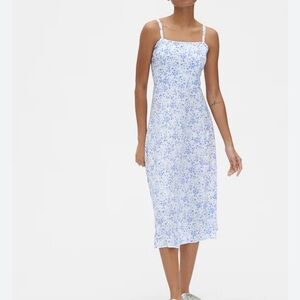 GAP lavender Floral Midi Dress size medium